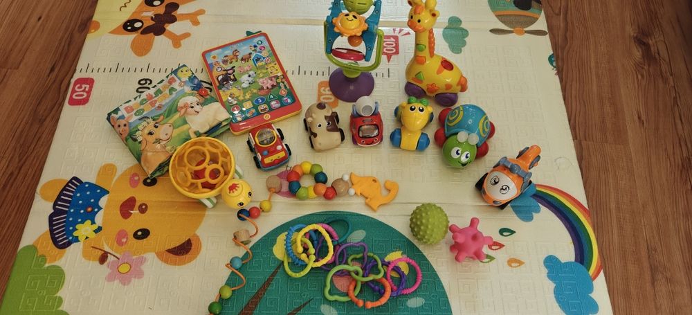 Пакет игрушек для малышей