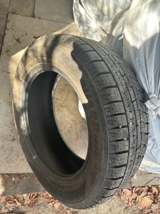 Продаю шины YOKOHAMA