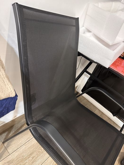 Scaun stivuibil LEKNES negru