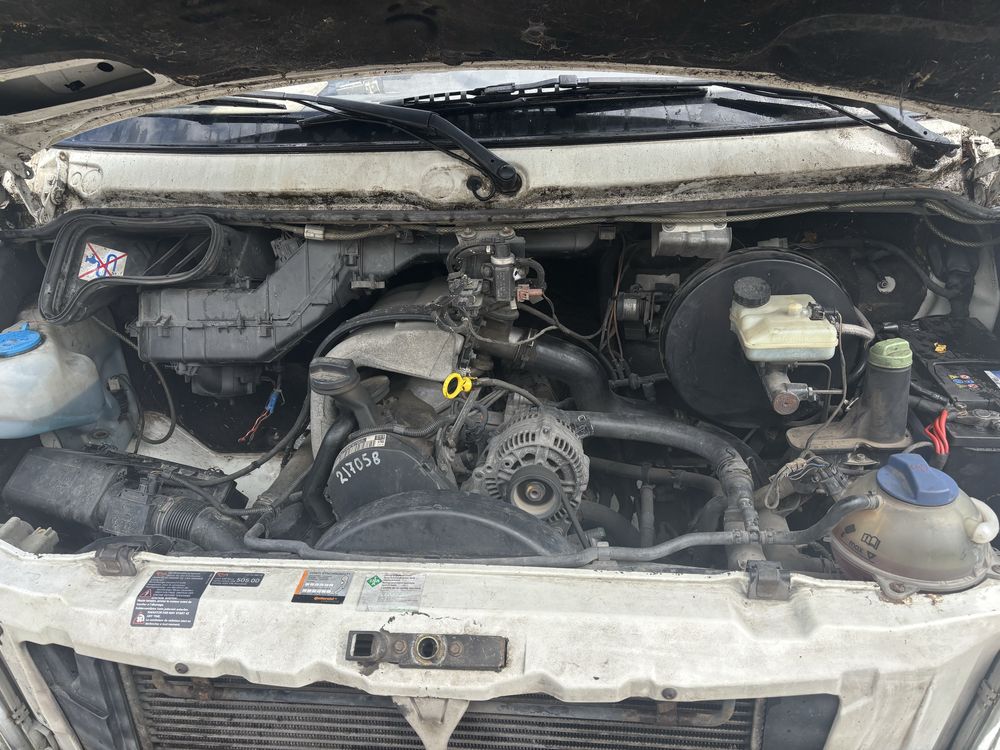Бус vw lt 35 2.5 tdi перфектен