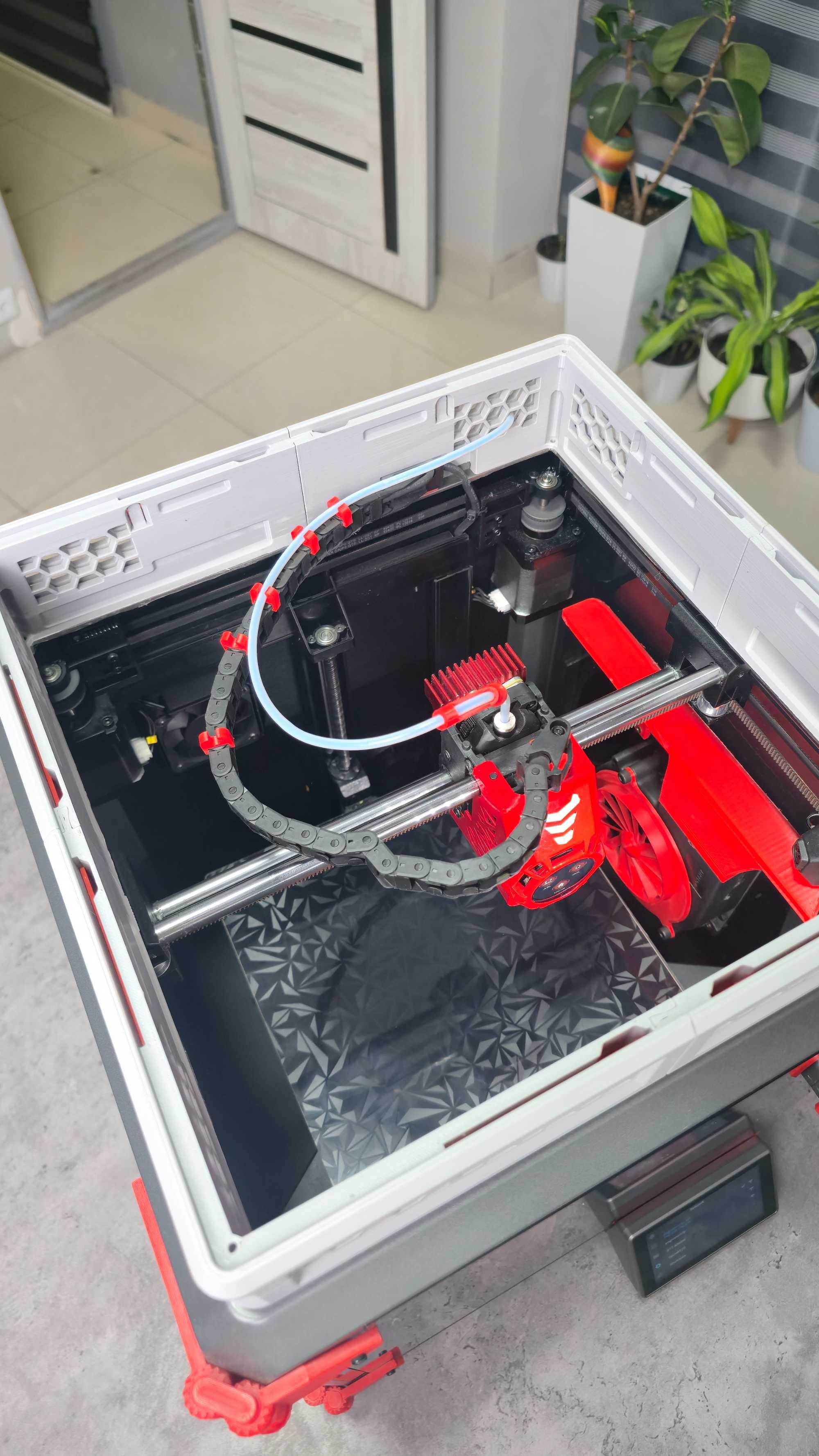 Creality K1 3D Printer sotiladi - Mehr bilan Upgrade qilingan