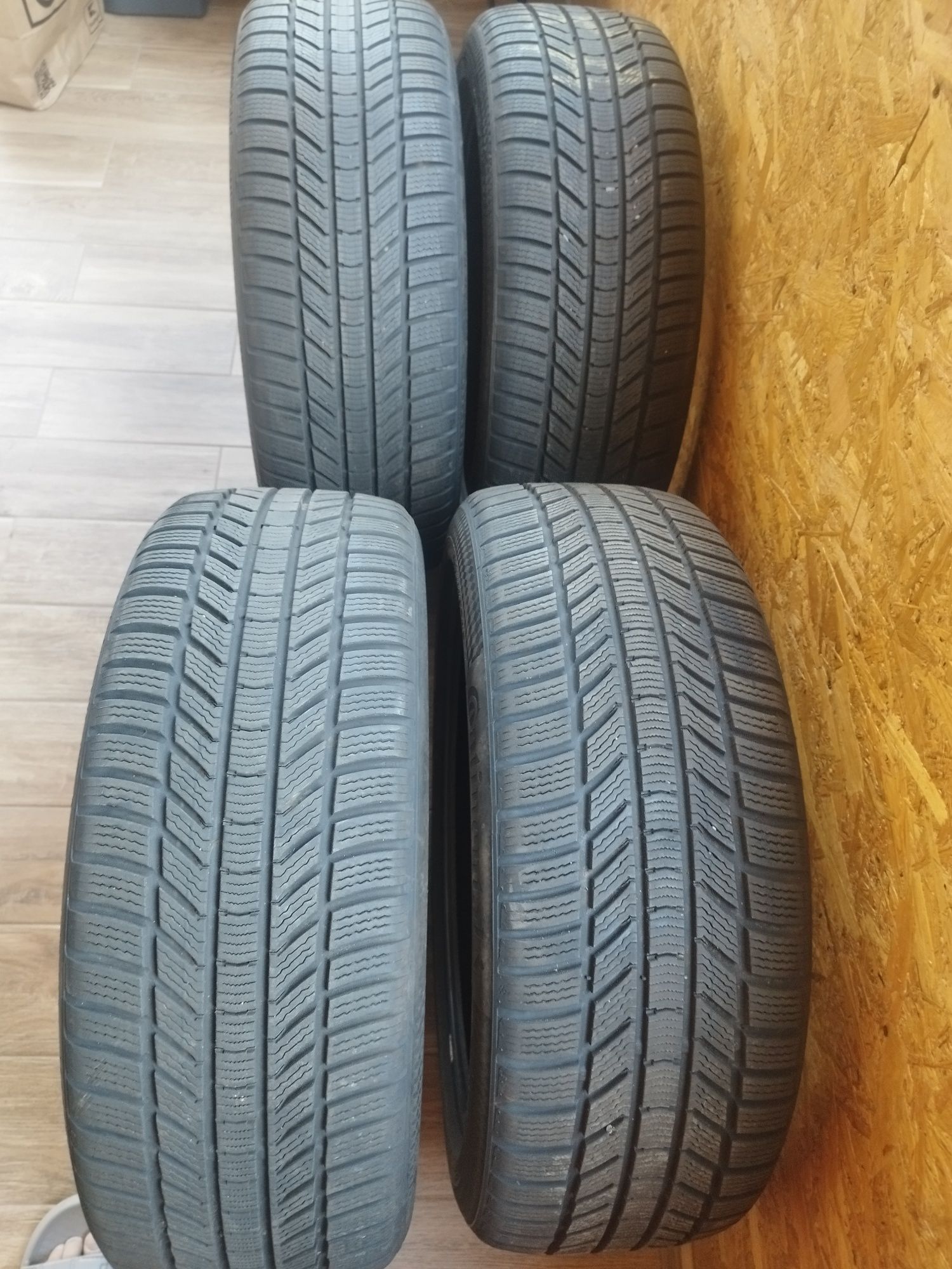 Cauciucuri continental 235/45/r20 v xl nerulate in stare perfecta
