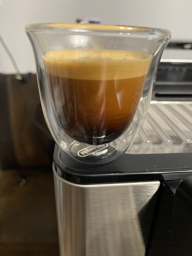 Expresor automat Delonghi Primadonna Soul Ecam610.75.mb