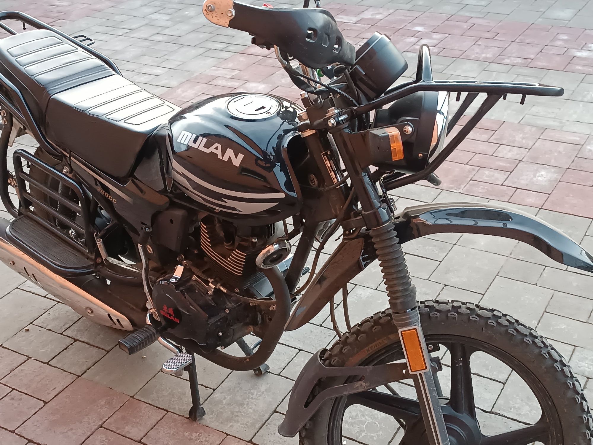 Suzuki gsx 200  в хорошем состоянии