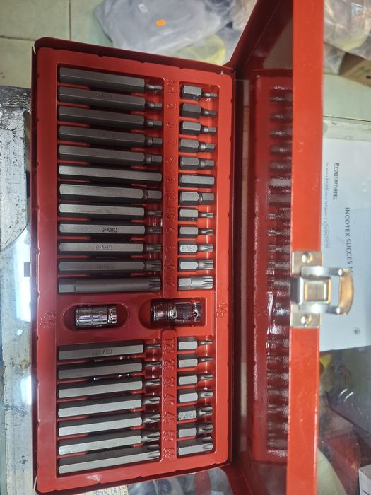 Set cheie profesional