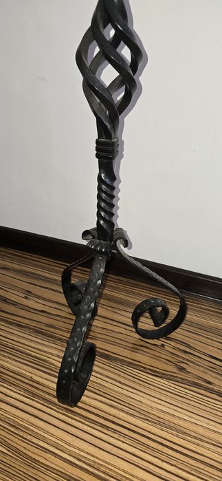 Sfesnic fier vintage