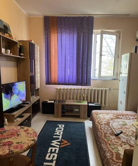 Garsonieră zona piața CET, mobilată/utilata, 21mp, et.3