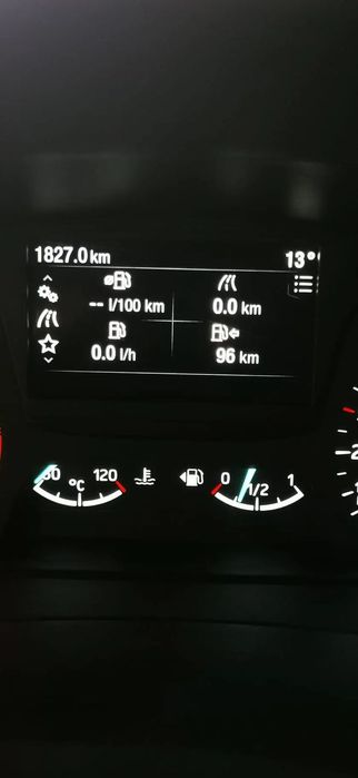 Ford Fiesta Super OFERTA - Primul proprietar - 1827 KM