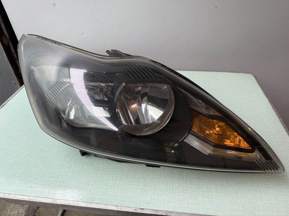 Фарове за Ford Focus 2008-2012