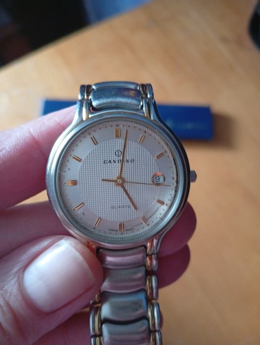 Часовник Candino