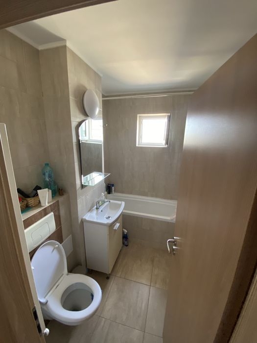 apartament 3 camere Ploiesti de inchiriat