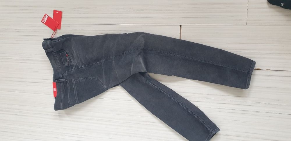 Diesel D - Strukt Slim Fit Mens / 31/32 НОВО! ОРИГИНАЛ! Мъжки Джинси!