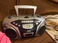 JVC-  касетофон в много добро състояние