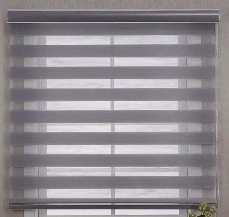 Ролкови ролетни водоустойчиви щори в три цвята без пробиване