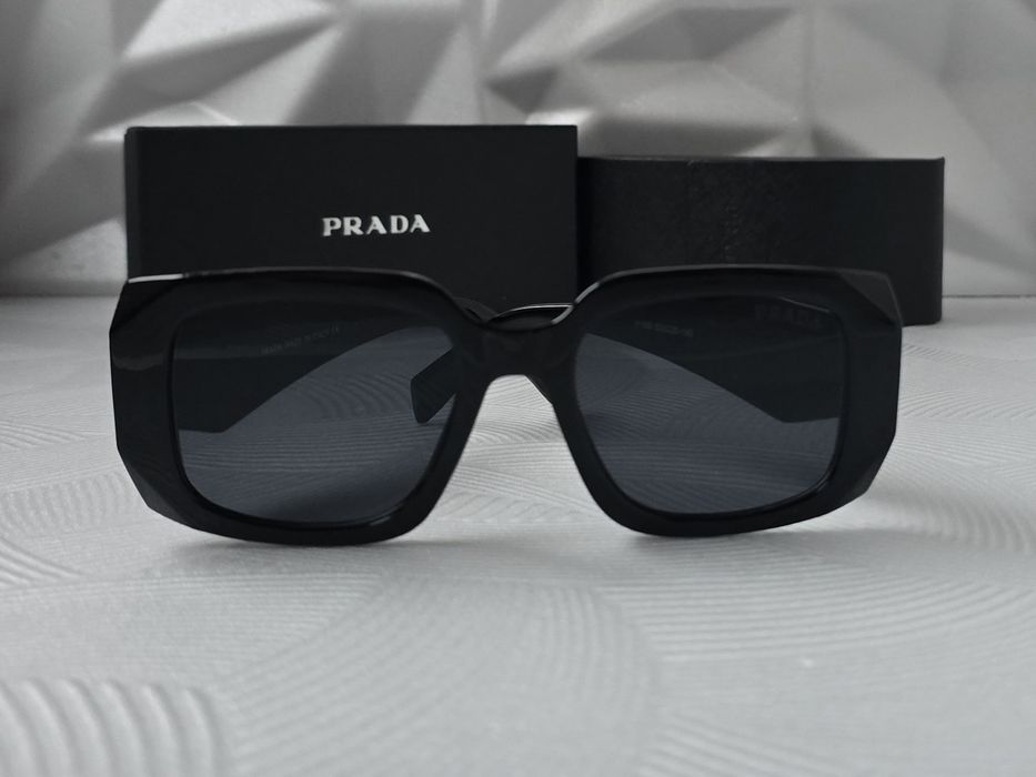 Дамски слънчеви очила правоъгълни квадратни