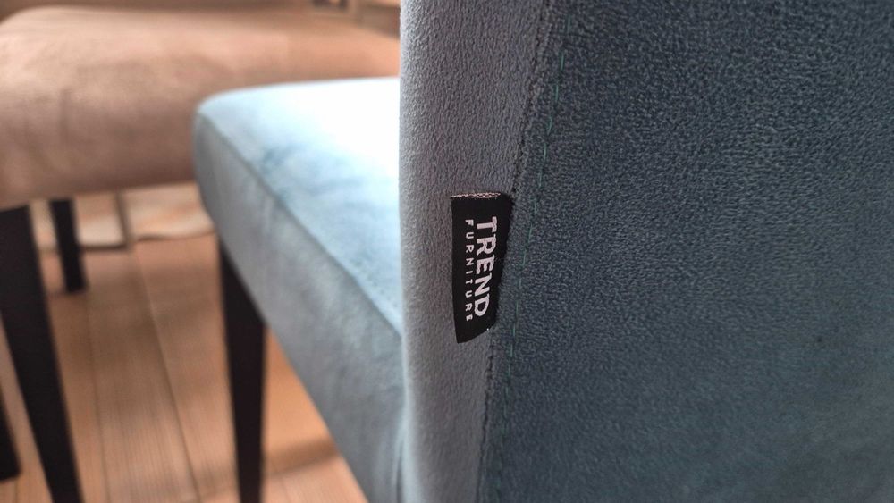 6 scaune velvet cu picioare din lemn