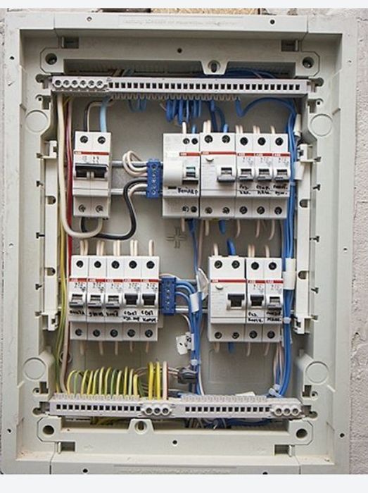 Услуги электрика 24/7