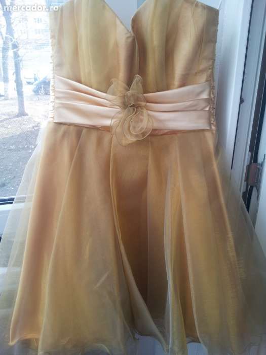 Dress to impress-rochie ocazie