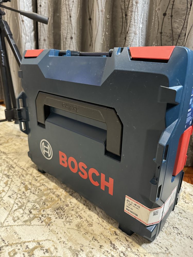 Лазерный уровень Bosch GLL 3-80 CG Professional