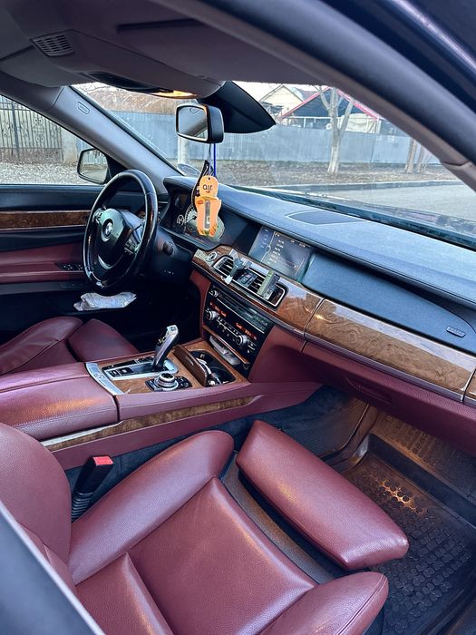 BMW 730 F01 Seria 7