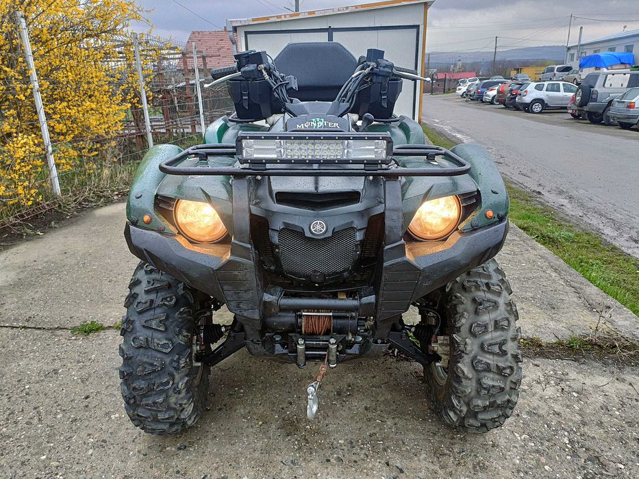 ATV Yamaha Grizzly 550Fi-numere galbene-2011