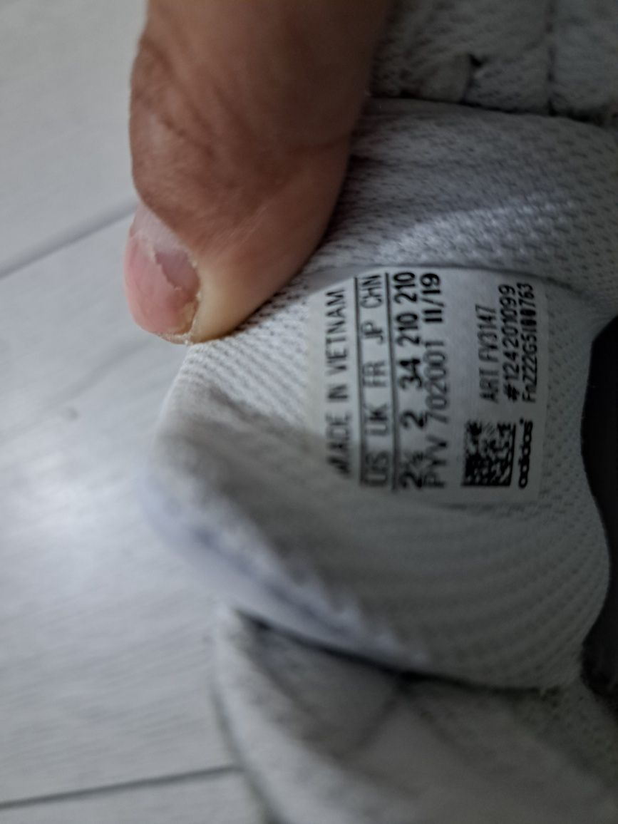 Adidasi adidas superstar piele marimea 34 cu 22 cm