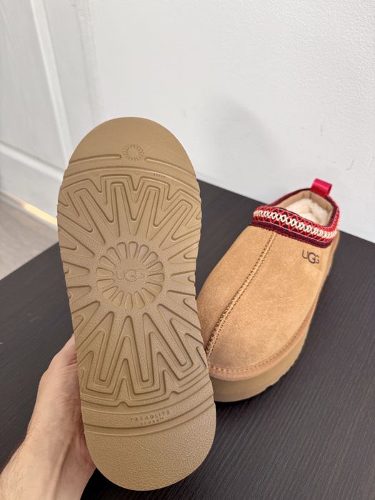 UGG Tazz Mini Marimea 39