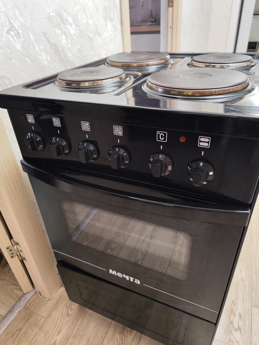 Продам плиту, все работает