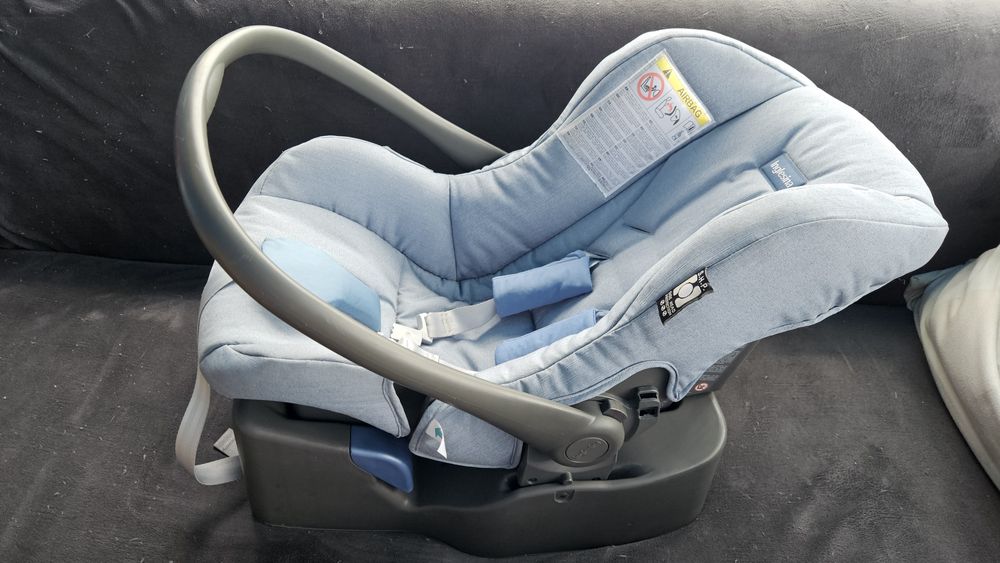 Продам автолюльку Inglesina