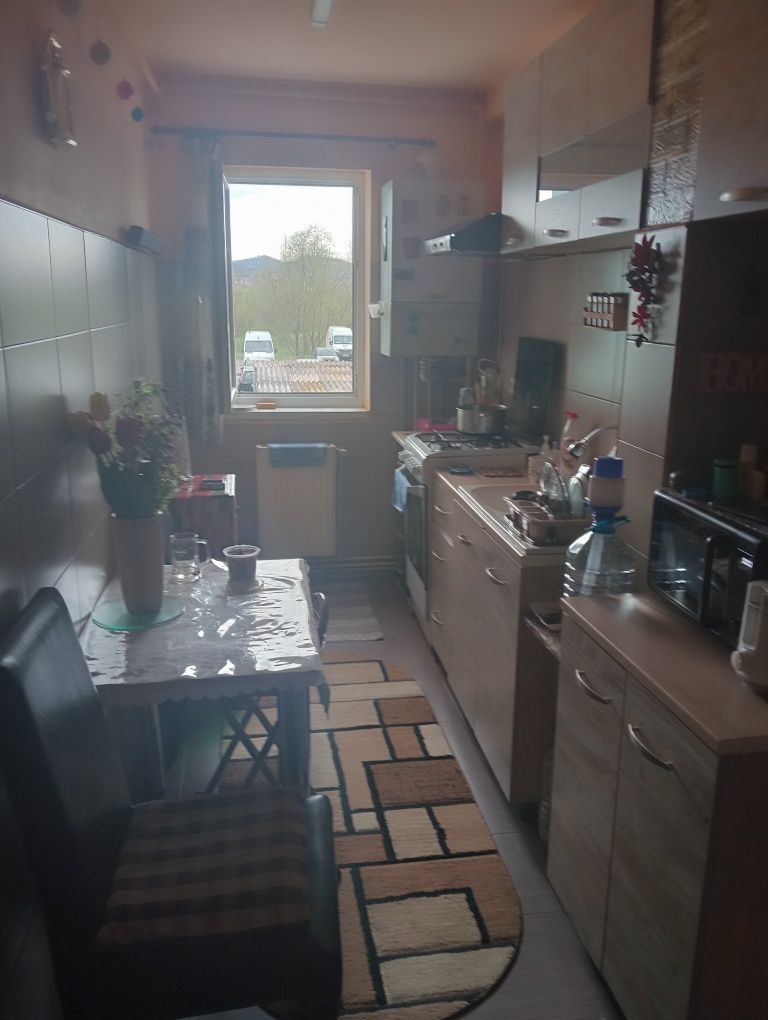apartamente de vanzare medias