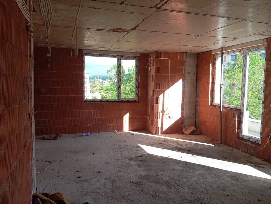 Продава се Тристаен апартамент в София, Малинова долина - 129 кв.м за 1783 €/кв.м - Снимка #2