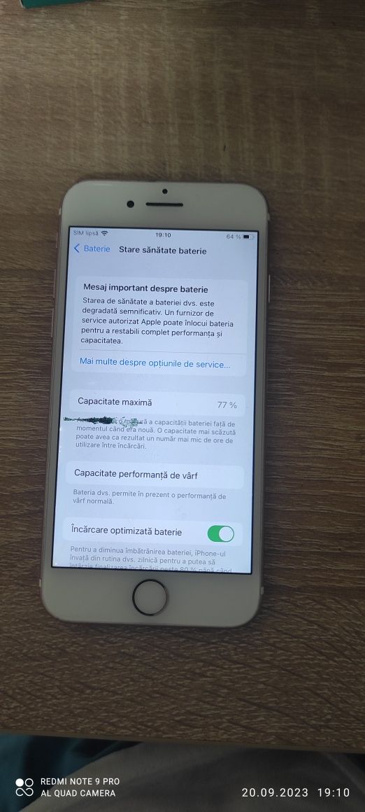 Vând iPhone 7 cu mici probleme