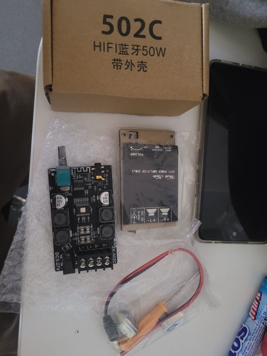 Amplificator audio stereo cu bluetooth