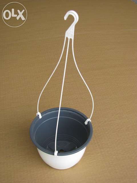 Ghivece rotunde, ghivece suspendate