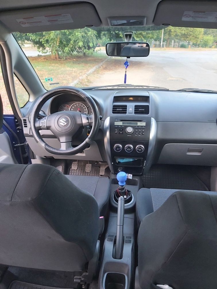 Suzuki sx4  2006г.