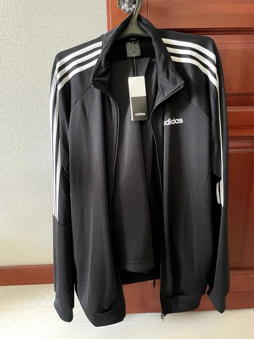 Продам Спортивный костюм Adidas ! ОРИГИНАЛ !
