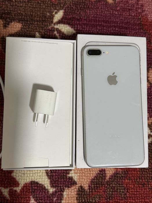 Iphone 8+  64 gb