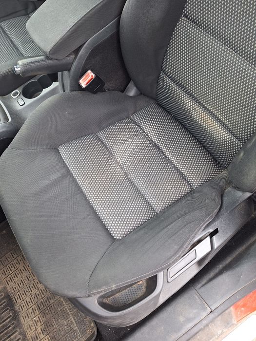 Scaun fata, sofer stanga SKODA OCTAVIA II Combi 1Z5 2004 - 2013