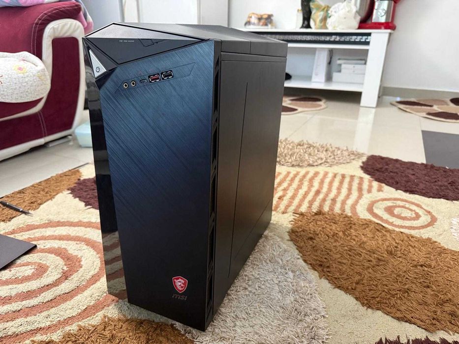 Kit PC i5 7400 8 Gb GTX1050 240 GB SSD+2 TB HDD +Monitor Samsung