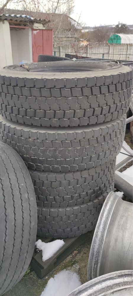 Cauciucuri motrica / directie 315/70/22.5 Bridgestone Continental