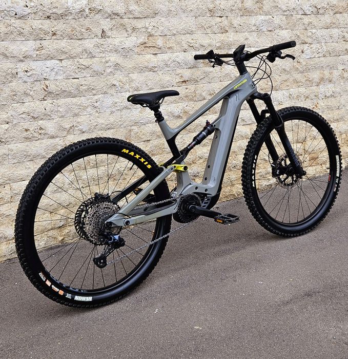 Bicicleta electrica carbon Bosch cannondale habit full suspension