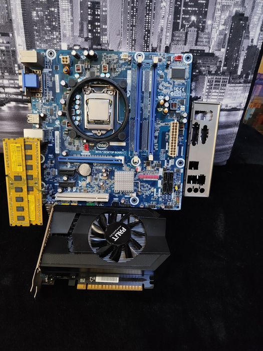 Процессор intel core i7 860. Видеокарта gtx 650 ti и т.д