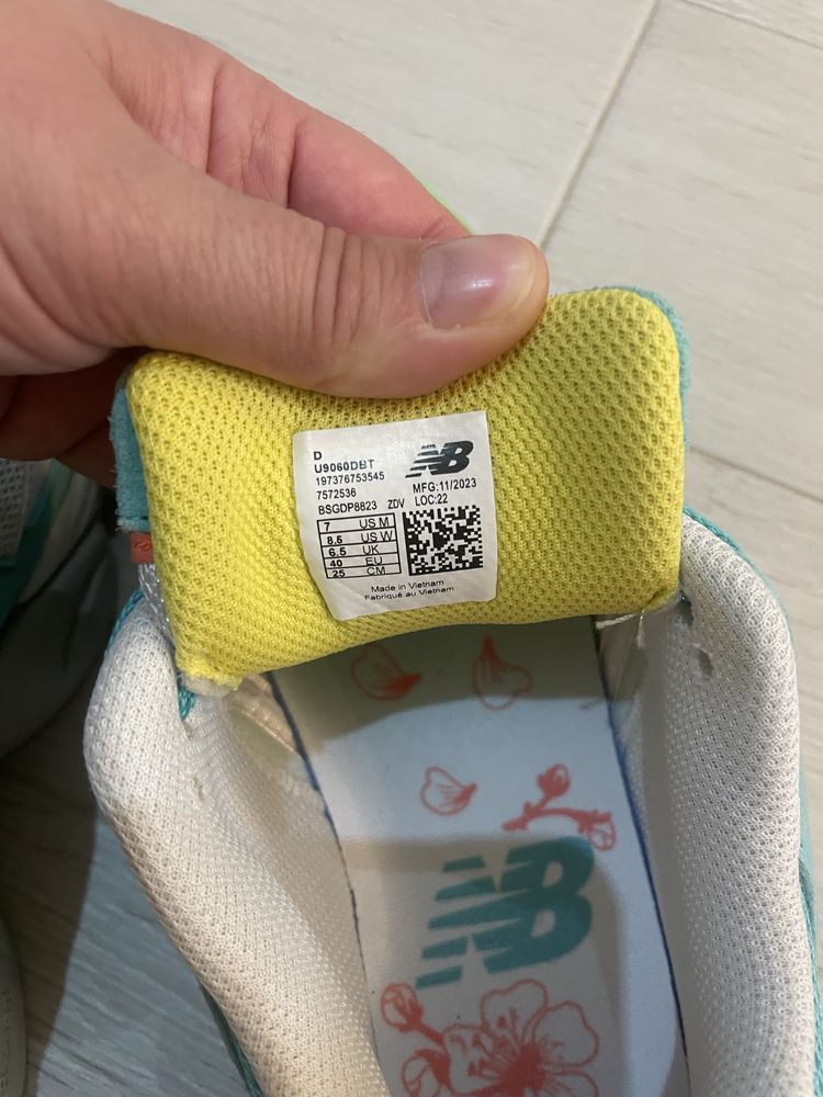 Маратонки New Balance 9060