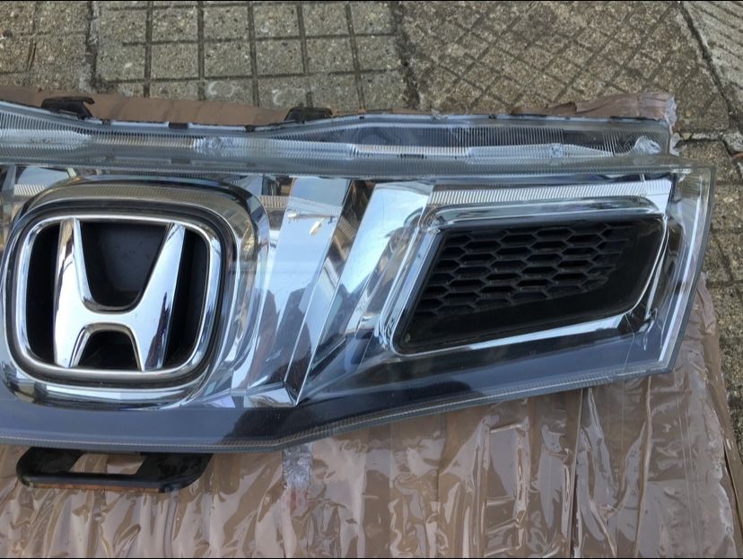 Декоративна решетка Хонда Сивик Civic