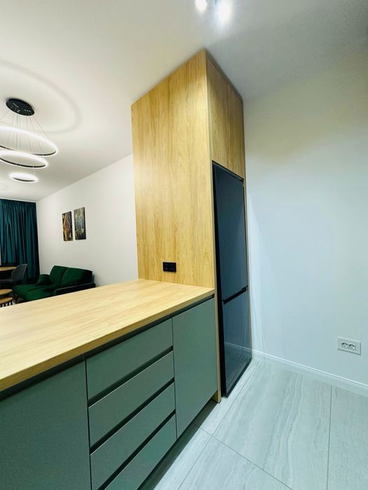 3 camere Porche Pipera, Parcare, Complet Mobilat