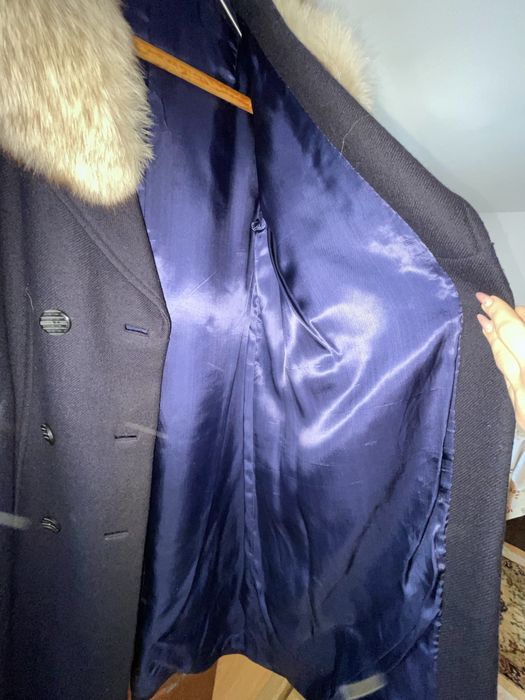 palton de stofa cu guler de blana naturala