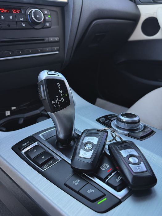 BMW X3 // 2013 // x drive // rate // garantie // transport