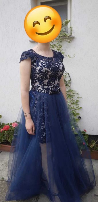 Vand rochie de ocazie, marimea M