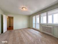 Apartament 3 camere  - Campia Libertatii | Bloc Reabilitat -De Renovat