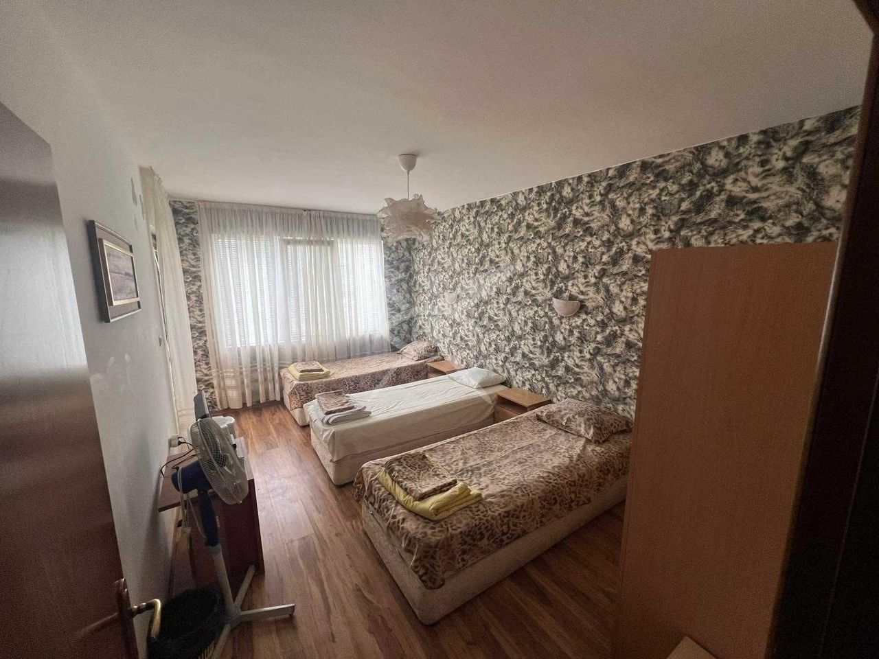 Продава се Двустаен апартамент в к.к. Слънчев бряг - 76 кв.м за 1395 €/кв.м - Снимка #8